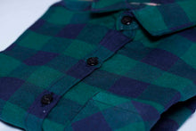 Load image into Gallery viewer, Mens flannel Green Check Shirt
