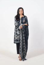 Load image into Gallery viewer, Fragrant Ladies Black and White Collection-BWD3
